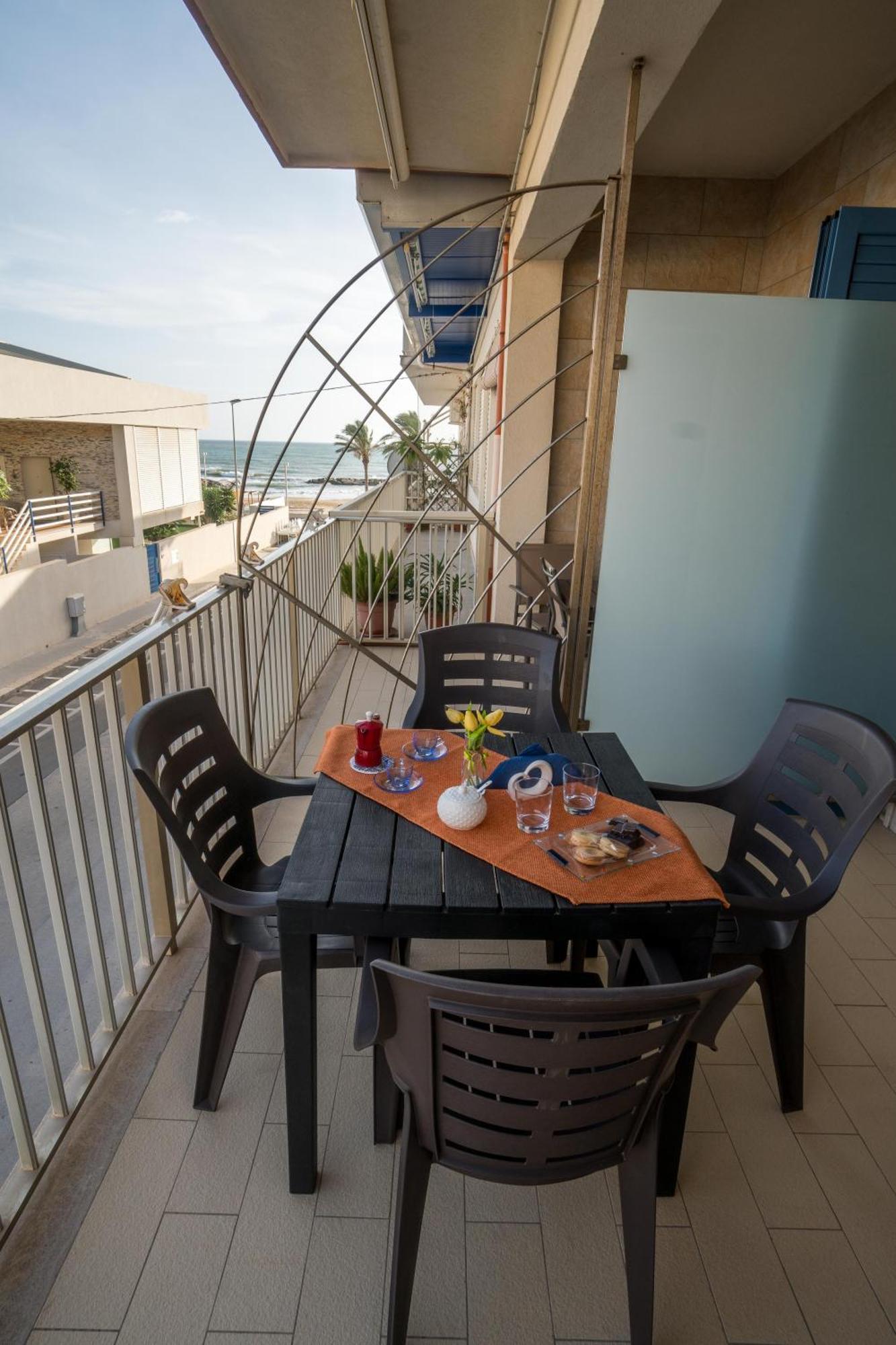 Caposud - Appartamento Salgari Marina di Ragusa Zewnętrze zdjęcie